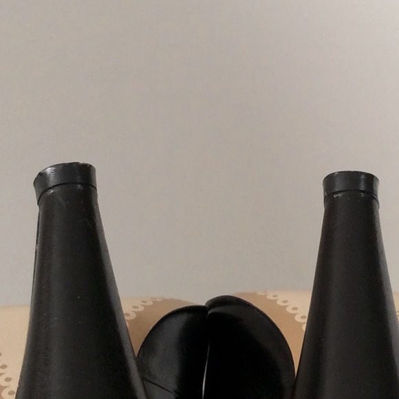 Anne Klein black leather upper slingback heels - Picture 4 of 5